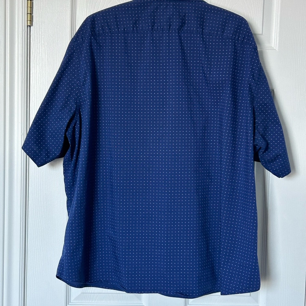 NWOT Tommy Hilfiger Men's Regular Fit All Season Stretch Shirt - 2XL - Picture 4 of 8